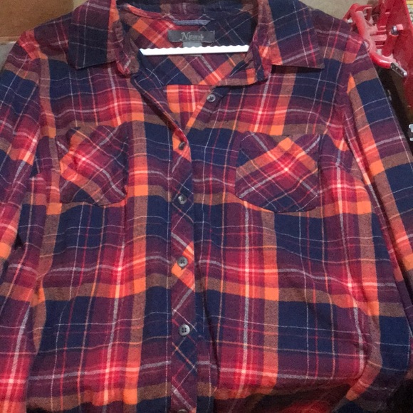 2 for $25 💃🏻Flannel shirt large - Picture 2 of 3